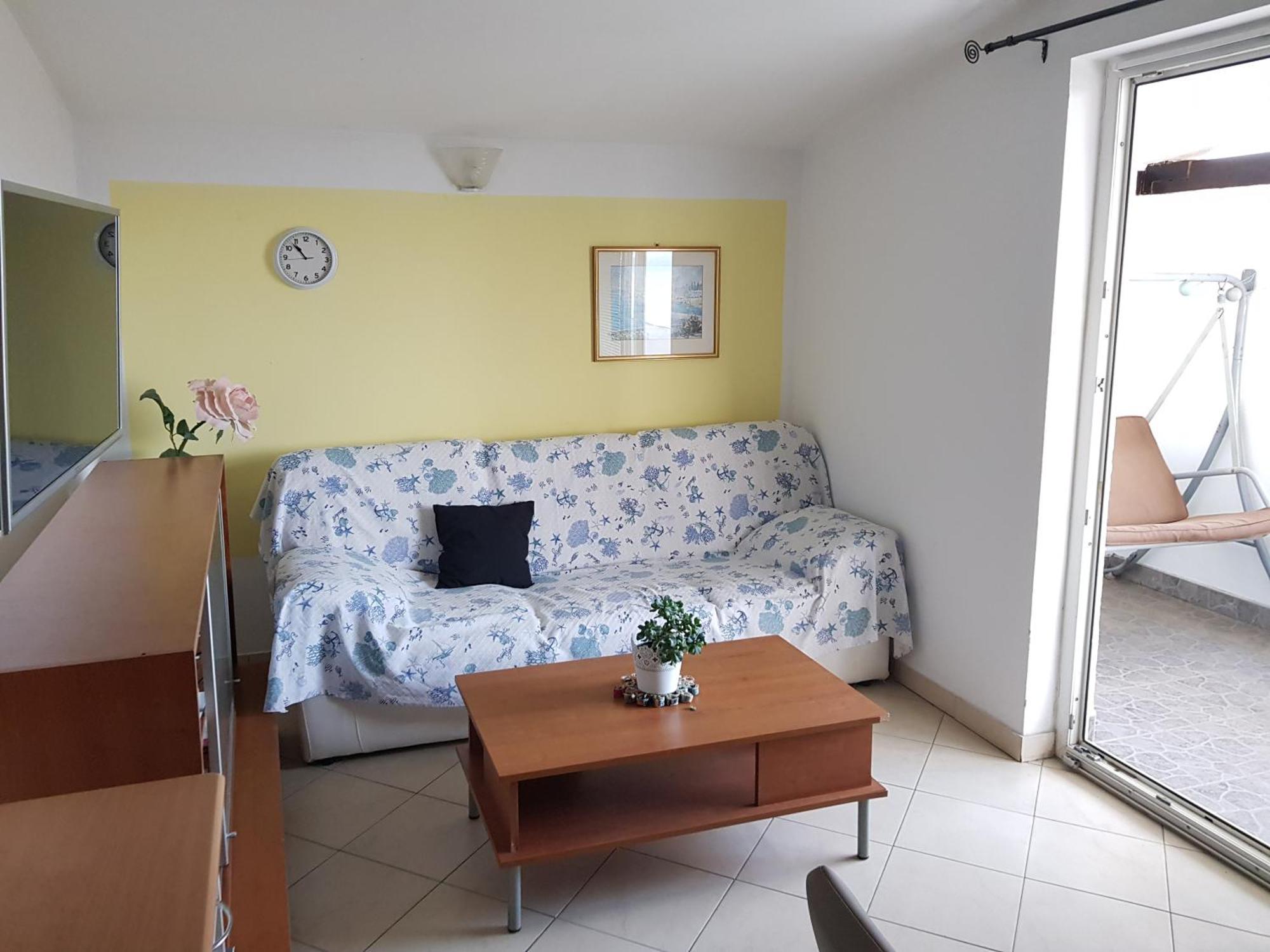 Tramontana Apartment Люция Екстериор снимка